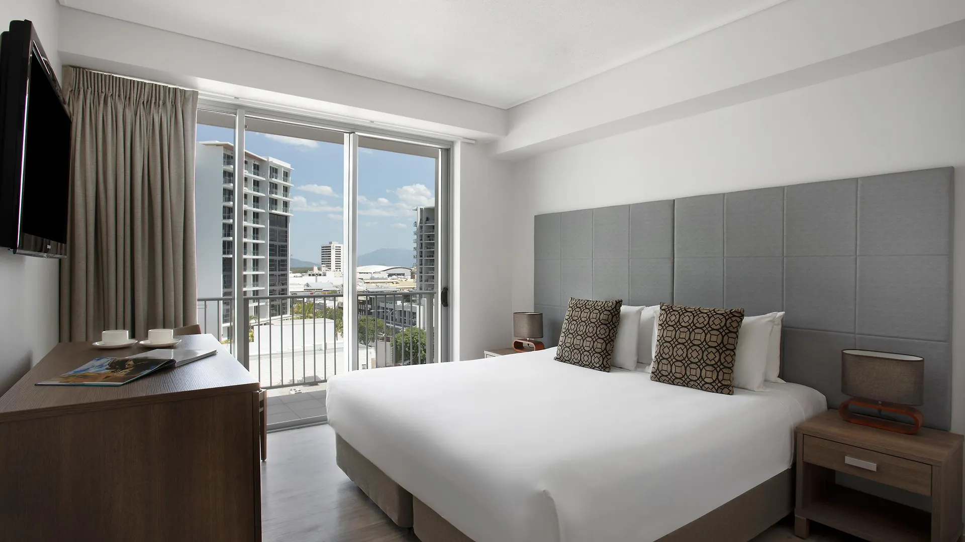 Mantra Trilogy Hotel Cairns