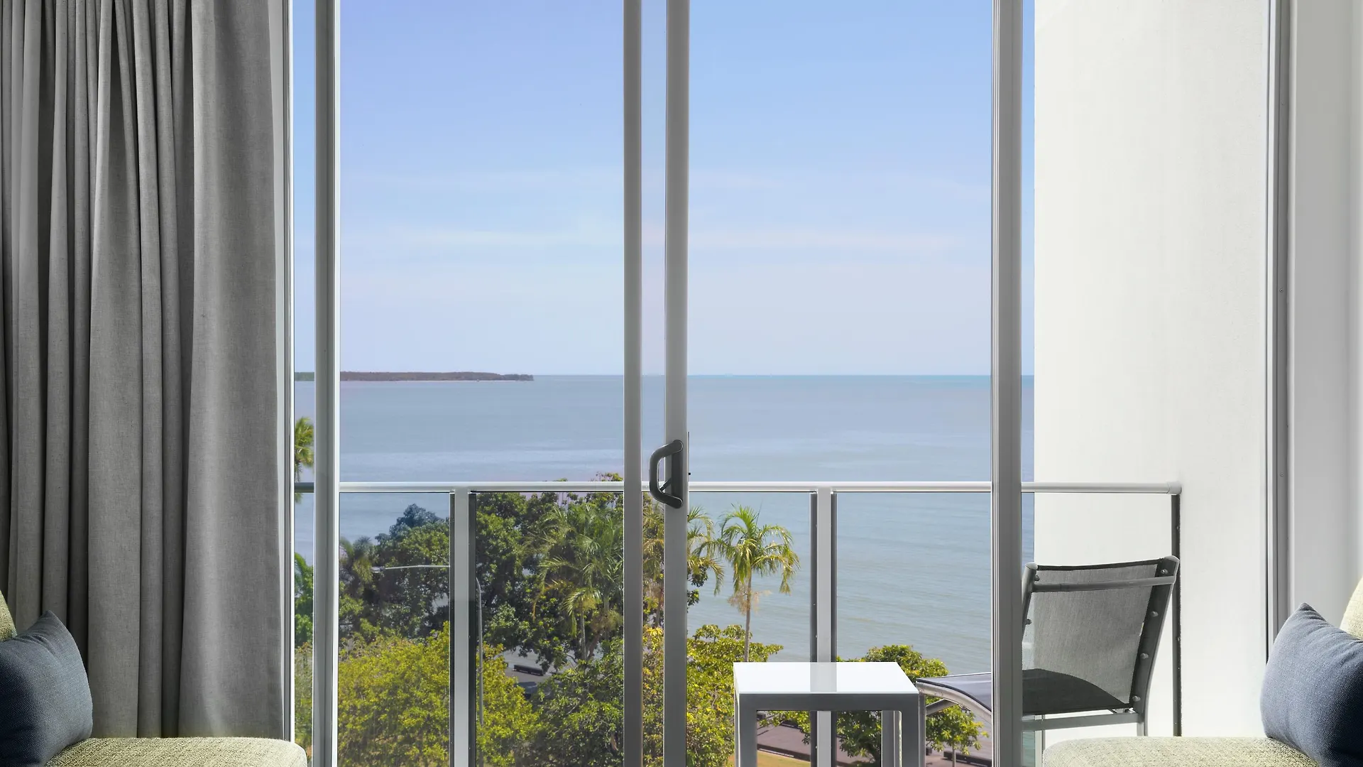 Mantra Trilogy Hotel Cairns