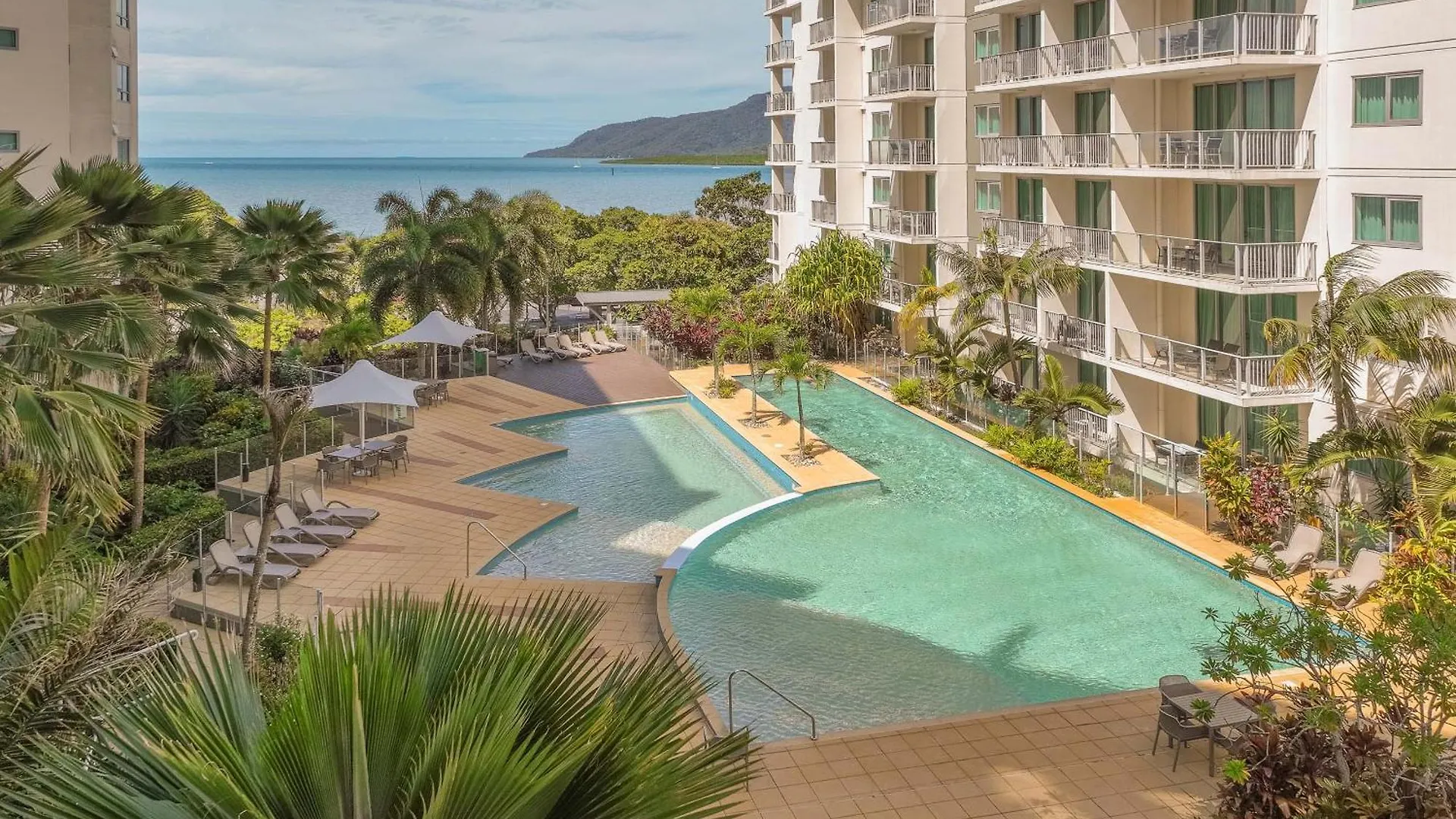 Mantra Trilogy Hotel Cairns Australia
