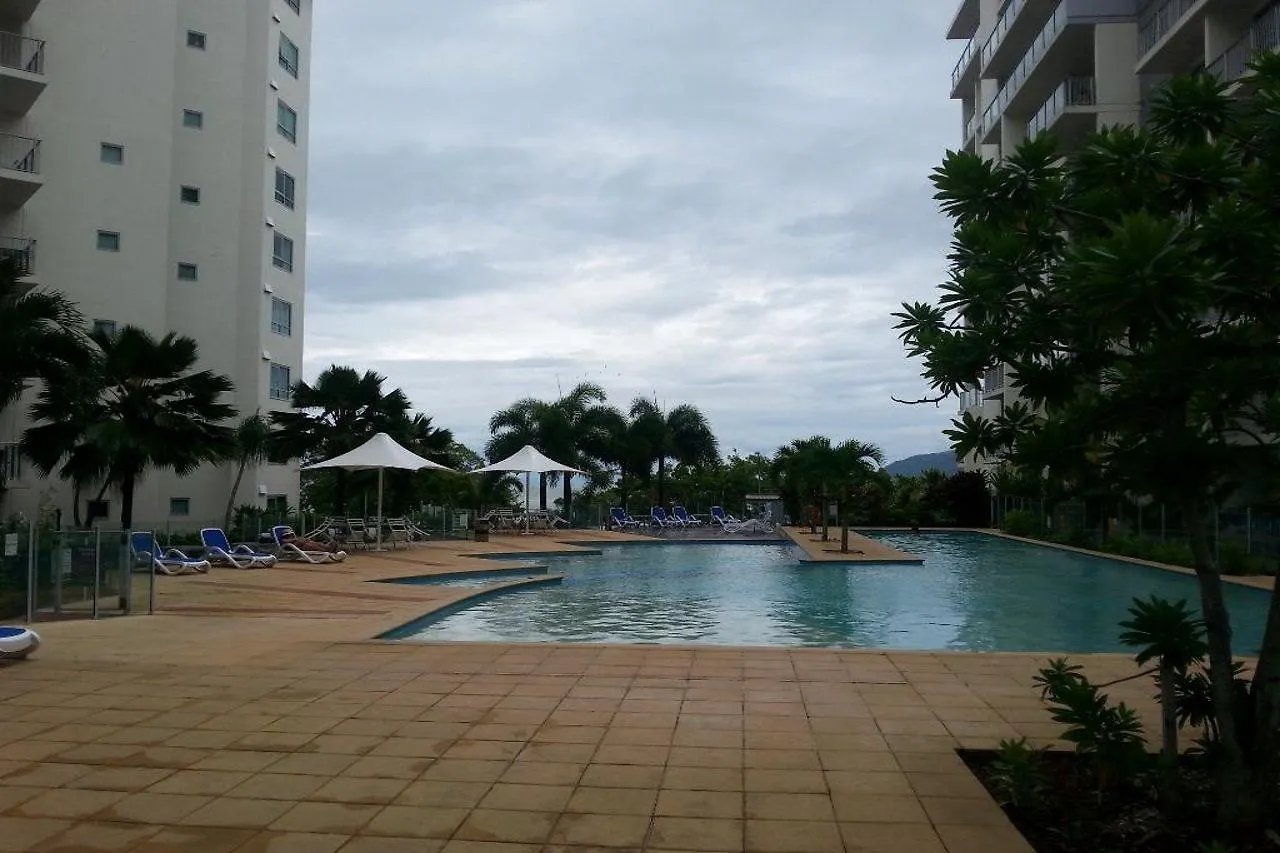 Mantra Trilogy Hotel Cairns