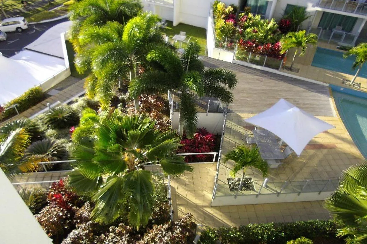 ****  Mantra Trilogy Hotel Cairns Australia