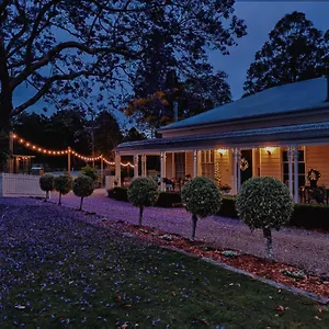 Гостевой дом Wintergreen Manor At 